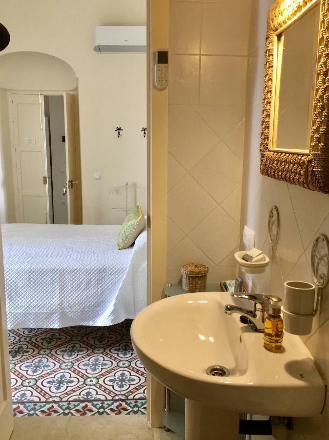Nr. 9 Hotell Medina-Sidonia Eksteriør bilde